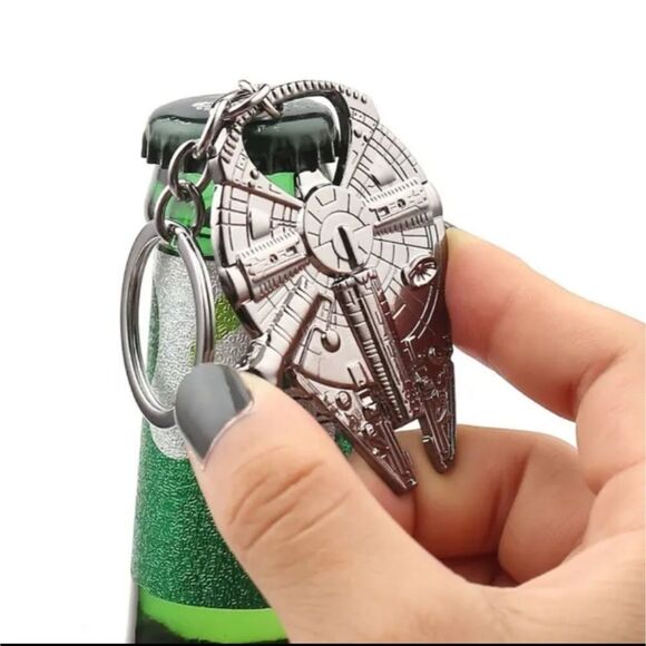 Millennium Falcon bottle opener keychain toofer accessory - Picture 1 of 7